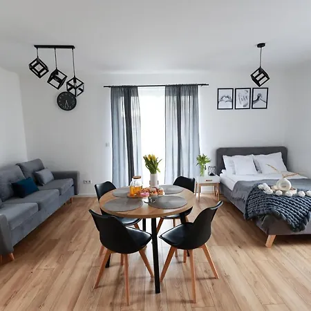 Raba Resort - Domki I Apartamenty Pod Krakowem Gdów Esterno foto