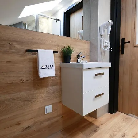 Raba Resort - Domki I Apartamenty Pod Krakowem Gdów Esterno foto