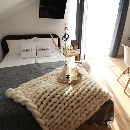 Raba Resort - Domki I Apartamenty Pod Krakowem Gdów Esterno foto